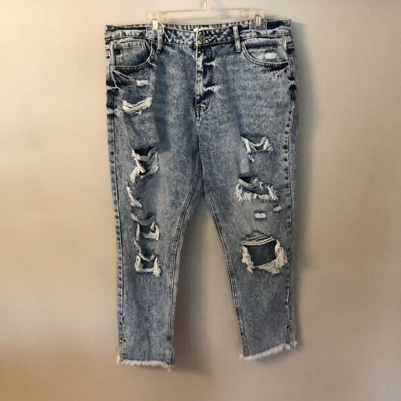 KANCAN 15/31 AMY HIGH RISE MOM ACID WASH DISTRESSED RAW HEM STRETCH DENIM JEANS - Picture 6 of 11